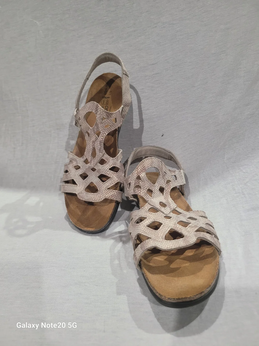 Naot Taupe Metallic Snake Print Laser Cut Slingback Sandals Size 41 / L10